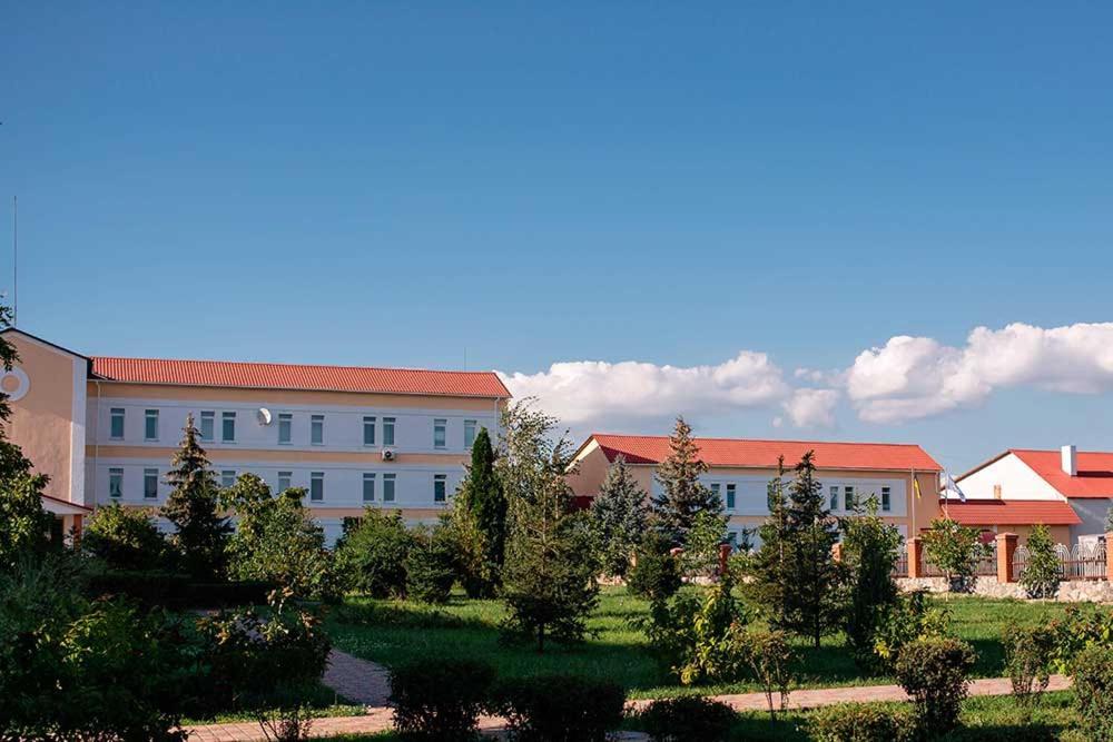 Vershnyk Čerkasy Esterno foto